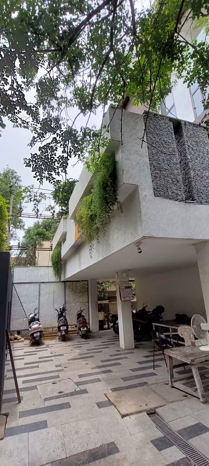 Residence - Nungambaakam — image 3