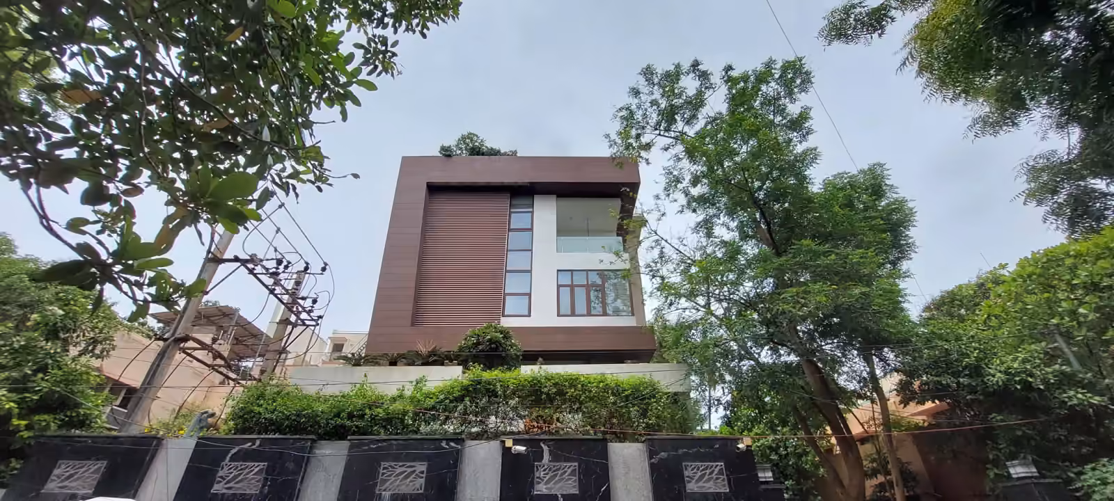 Residence - Nungambaakam — image 2